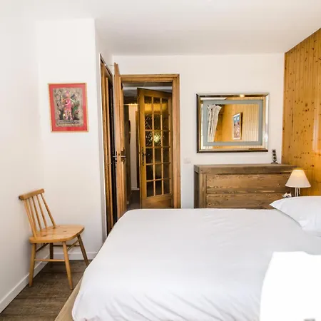 Clos Du Savoy - 3 Pieces Pour 4 Personnes 944 * Chamonix
